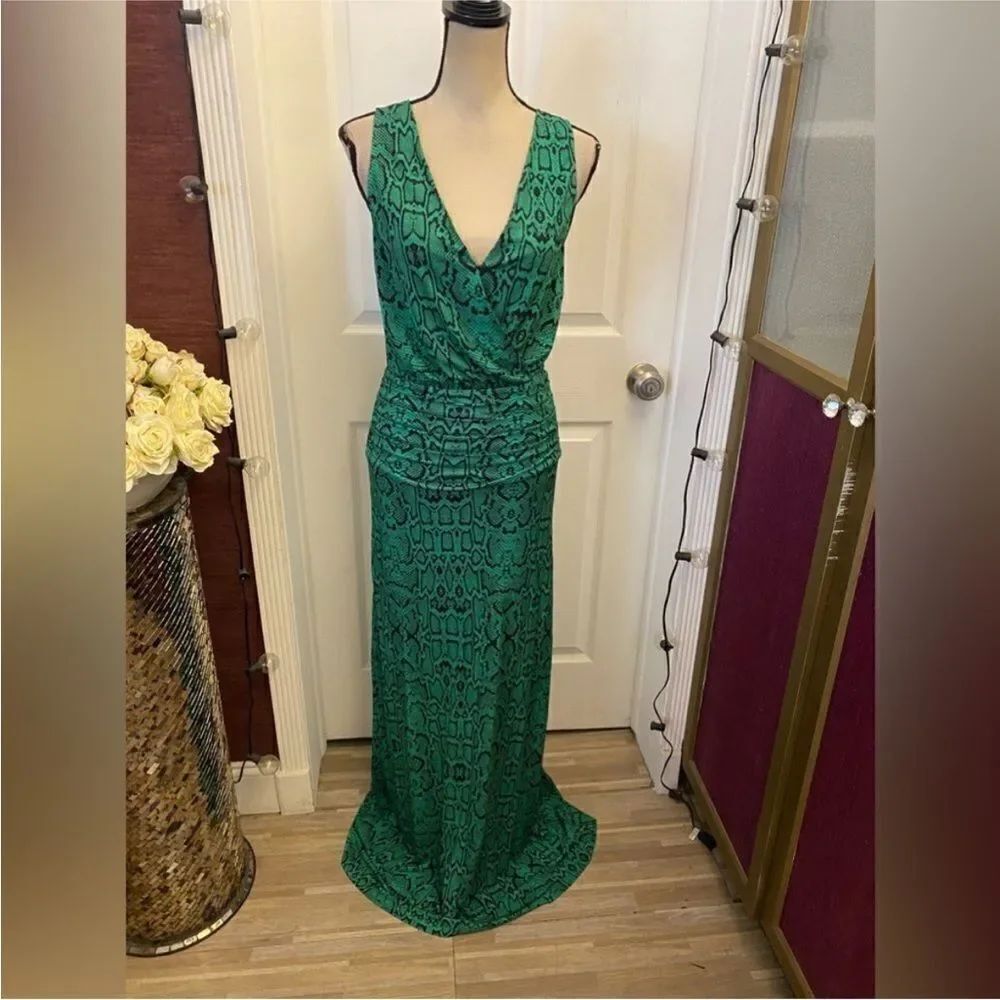 Box Paula Hermanny Elegant Green Patterned Maxi Dress, S